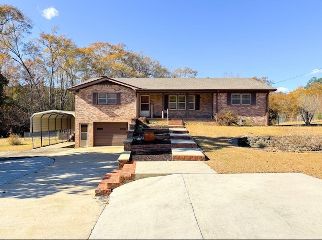 view of front facade featuring a carport, a garage, and covered porch