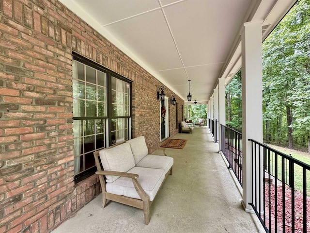 view of patio featuring covered porch