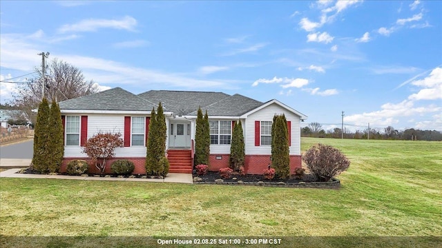 view of front of house with a front yard