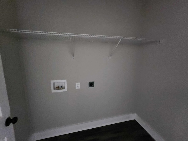 laundry room with hookup for an electric dryer and washer hookup