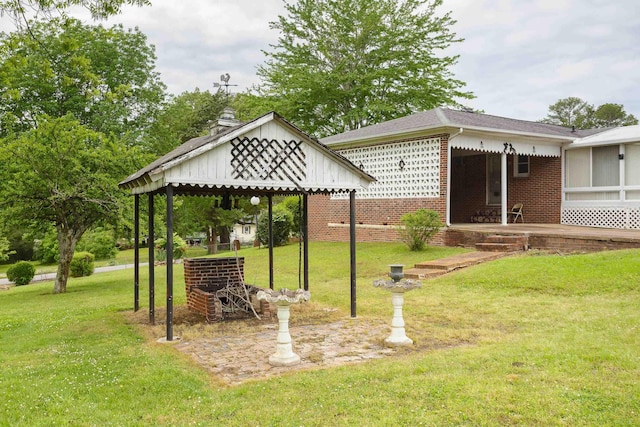 view of grassy yard with a gazebo