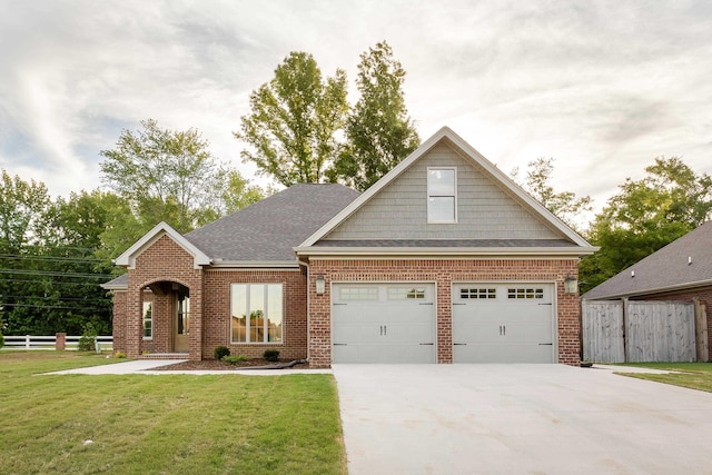 view of front of house with a front lawn