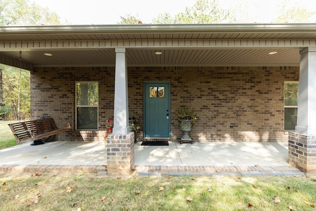 view of property entrance