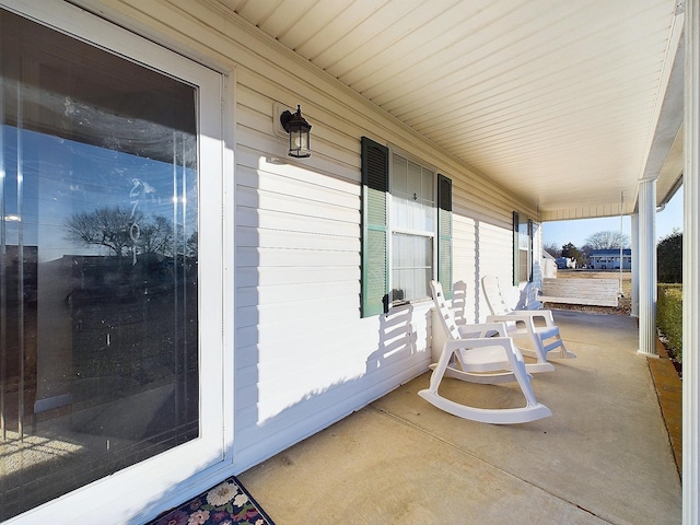 view of patio featuring covered porch