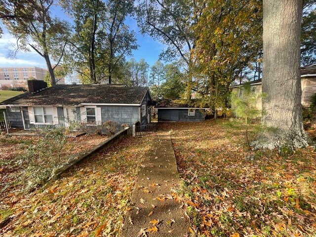 view of home's exterior