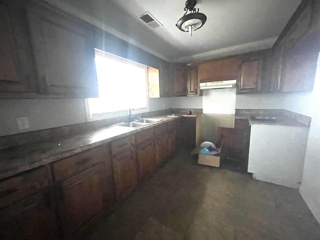 kitchen featuring sink