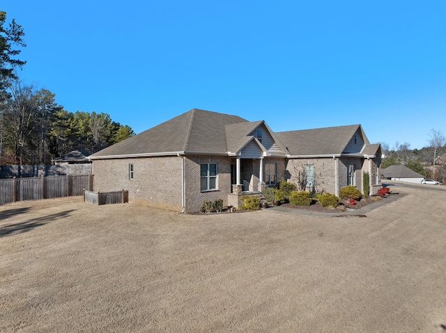 view of front of property