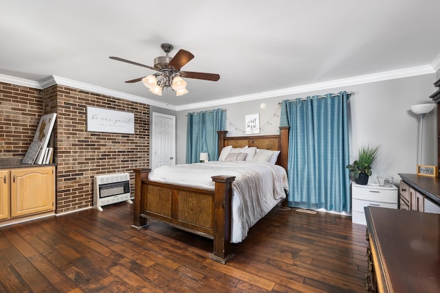 bedroom featuring heating unit, ceiling fan, dark wood-type flooring, and ornamental molding