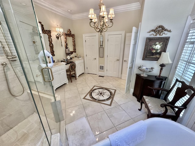 entryway featuring an inviting chandelier and ornamental molding