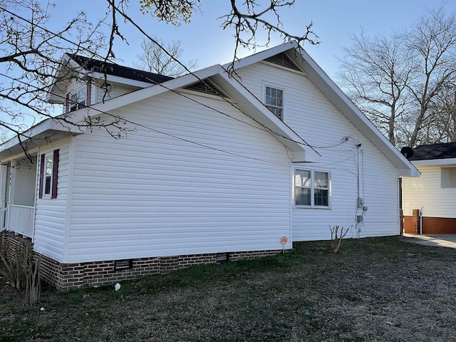 view of property exterior