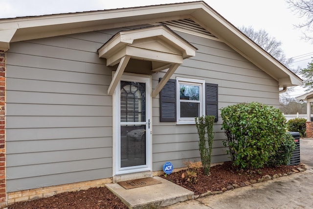 view of doorway to property