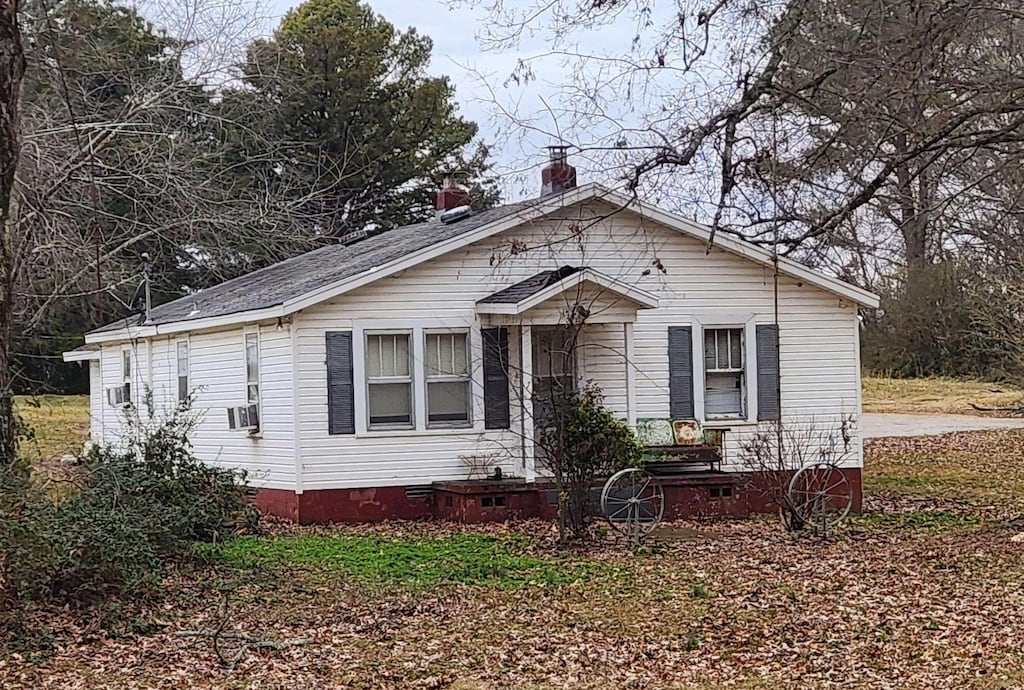 view of front of house