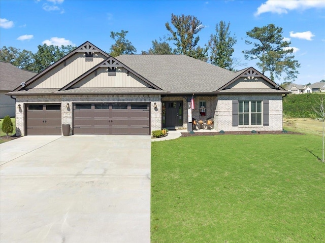 craftsman-style house featuring a garage and a front lawn