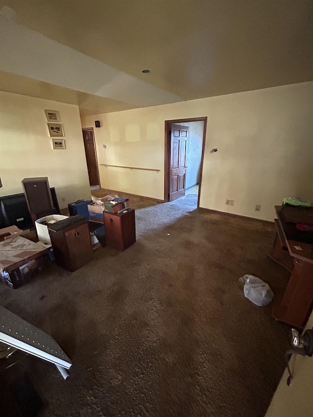 living room with carpet flooring