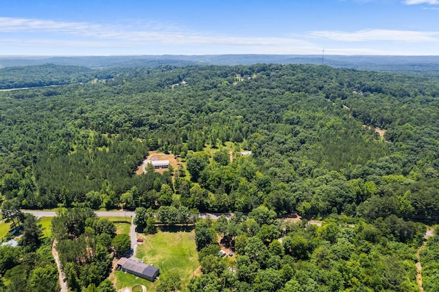 bird's eye view with a view of trees