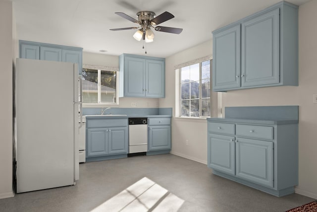 kitchen featuring blue cabinetry, white appliances, ceiling fan, and sink