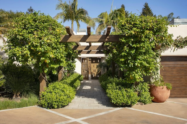 view of front facade with a pergola