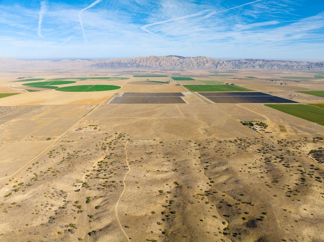 bird's eye view featuring a mountain view