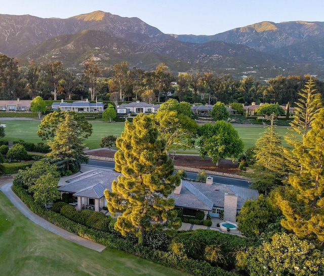 drone / aerial view featuring a mountain view