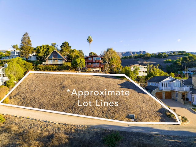 Listing photo 3 for 171 Evans Ave, Summerland CA 93067