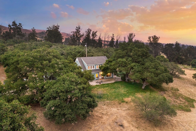 view of aerial view at dusk