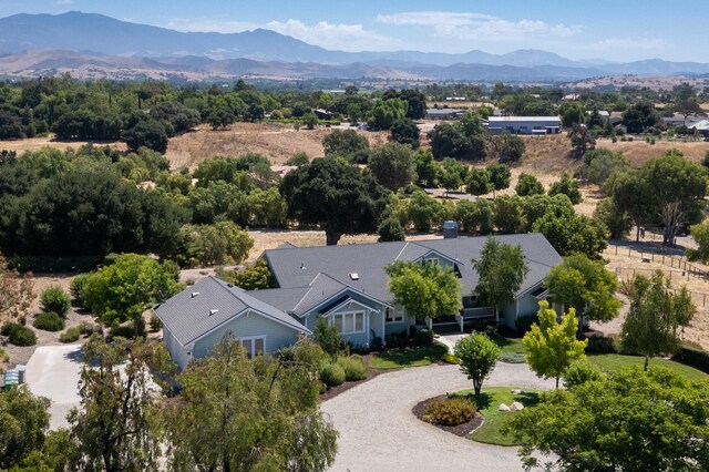 bird's eye view with a mountain view