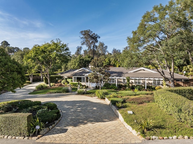 view of front of home