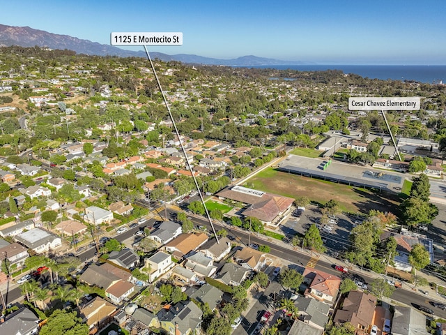 bird's eye view featuring a mountain view