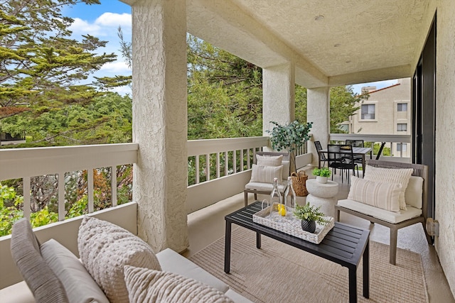 71 Seaview Dr, Santa Barbara, CA 93108 - balcony featuring an outdoor hangout area