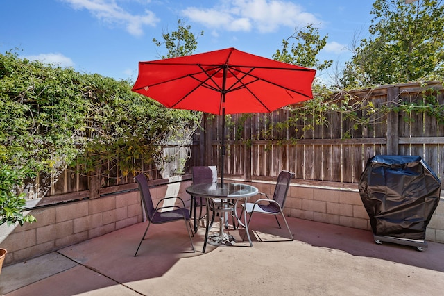320 Savanna Dr, Los Alamos, CA 93440 - view of patio with outdoor dining area and a fenced backyard