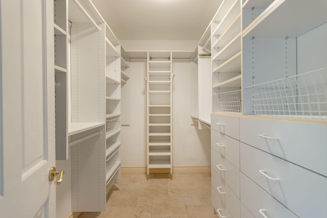 view of spacious closet