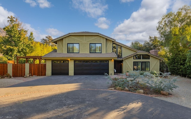 view of front facade featuring a garage