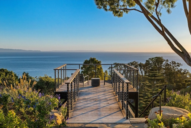 view of property's community featuring a water view