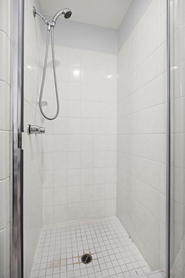 bathroom with walk in shower