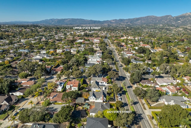 bird's eye view featuring a mountain view