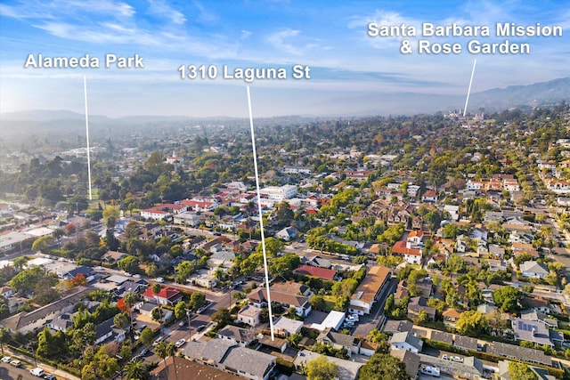 bird's eye view with a mountain view