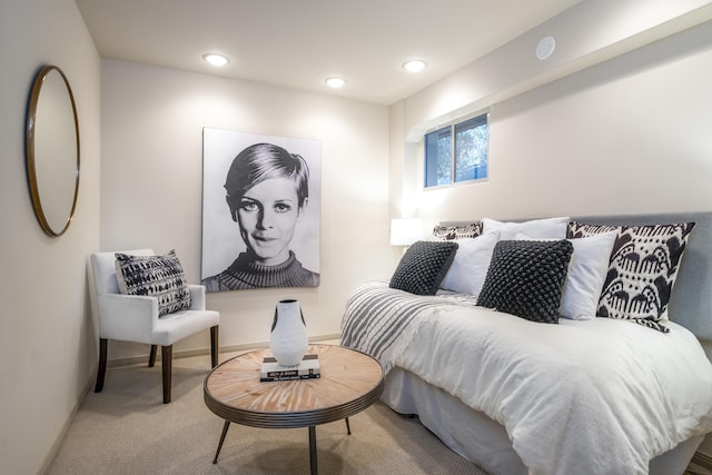 bedroom featuring carpet floors, recessed lighting, and baseboards