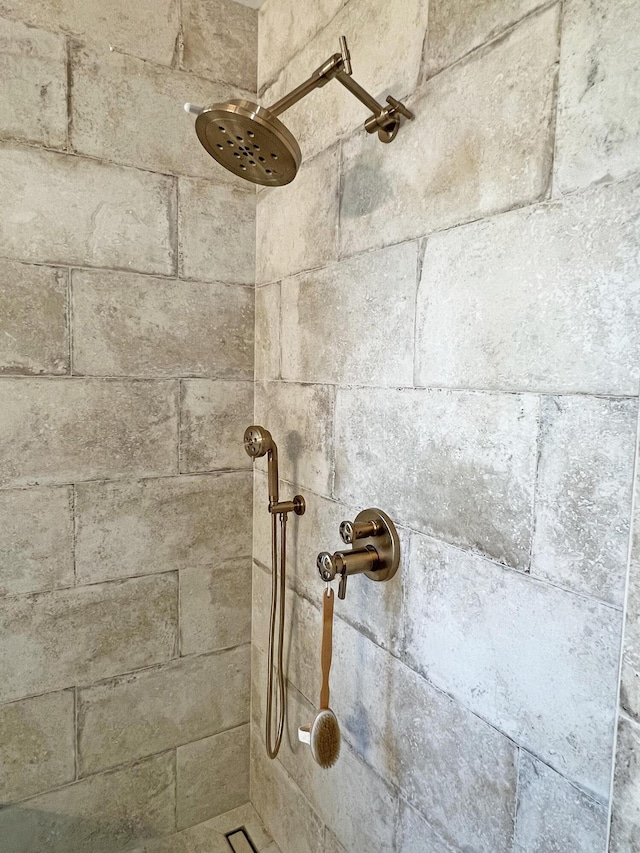 room details with tiled shower