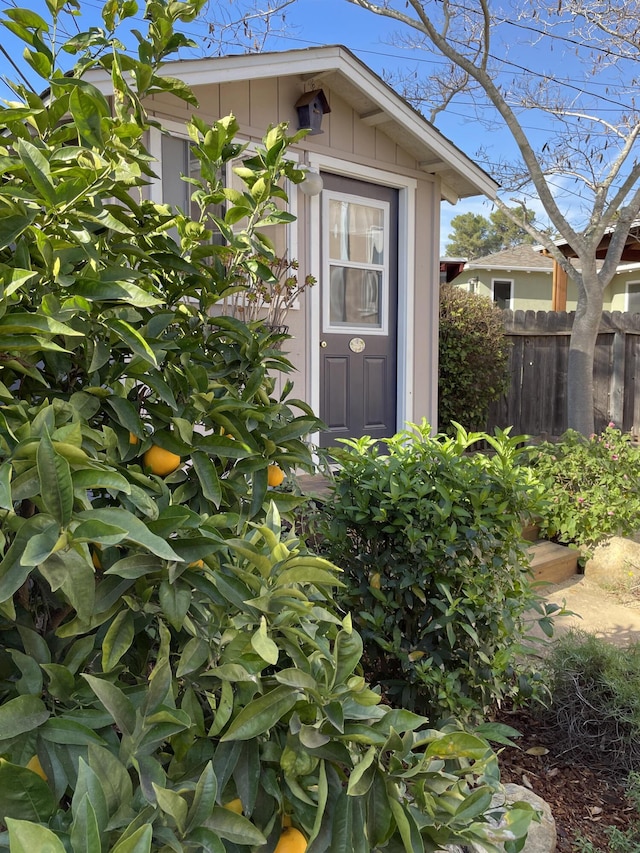 view of outbuilding