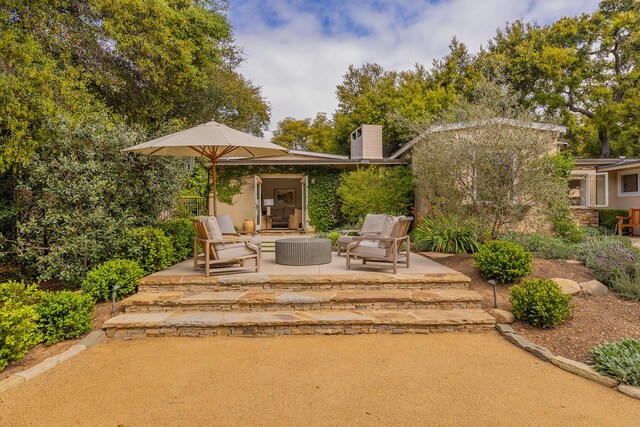 708 Cuyama Rd, Ojai, CA 93023 - view of patio