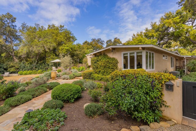 708 Cuyama Rd, Ojai, CA 93023 - view of yard