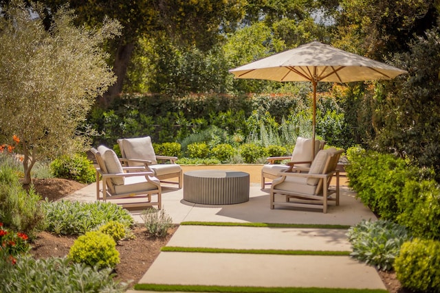 708 Cuyama Rd, Ojai, CA 93023 - view of patio