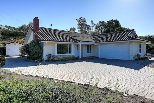 view of front of house featuring a garage