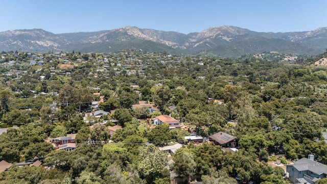 bird's eye view with a mountain view