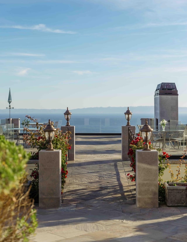 view of home's community featuring a water view