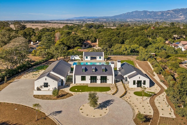 bird's eye view with a mountain view