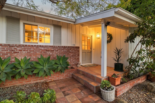 view of entrance to property