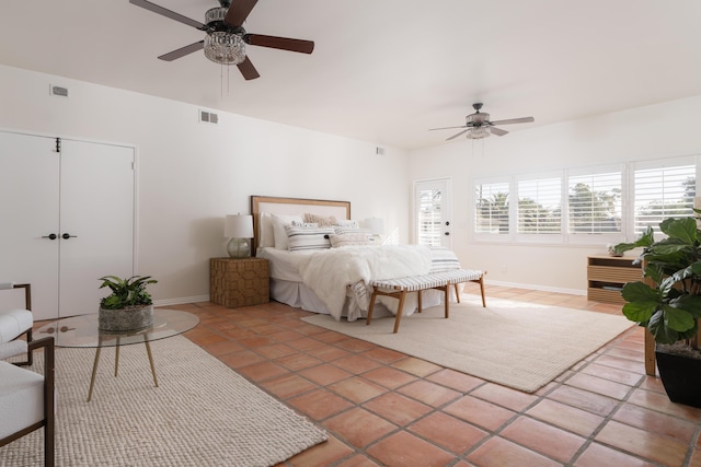 bedroom with ceiling fan