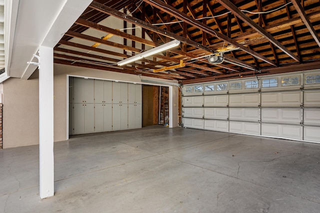 2385 Janin Pl, Solvang, CA 93463 - garage with a garage door opener
