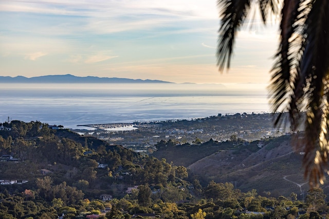 Listing photo 2 for 252 E Mountain Dr, Santa Barbara CA 93108